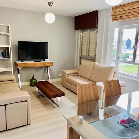 Viveiro-lugomar شقة *